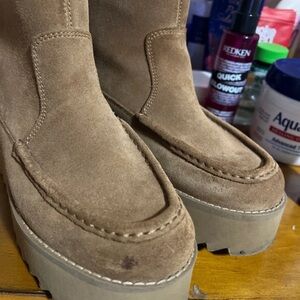 UGG Brown Suede Platform Boots